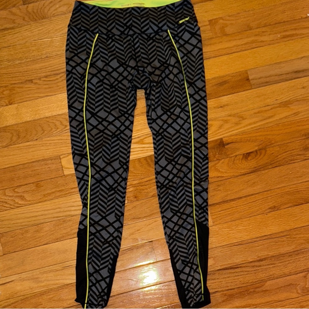 2(X)IST Small Black and Yellow Geometric Leggings with Sheer Mesh Ankle Cut-out